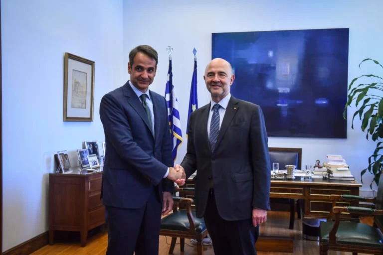 Ο Μητσοτάκης… «την είπε» στον Μοσκοβισί – «Να είσαι πιο προσεκτικός στα όσα λες για την Ελλάδα»